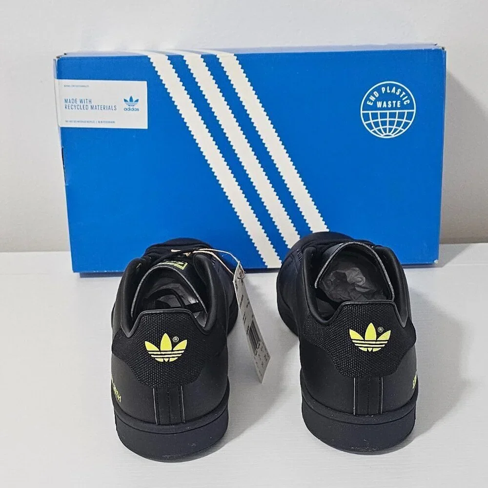 Adidas Stan Smith  'BLACK SEMI SOLAR YELLOW'  Men's Shoes Size 8   H00326 - Picture 5 of 7